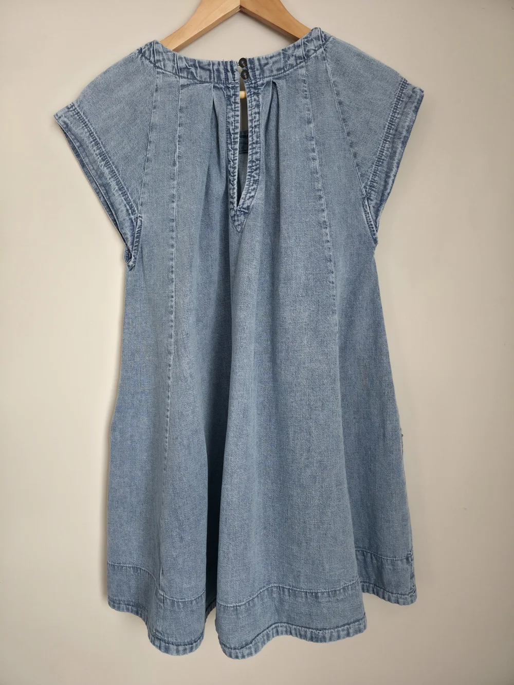 Free People Denim Tunic Dress Womens XS Blue Chambray Oversized Boho Pockets - Picture 3 of 14